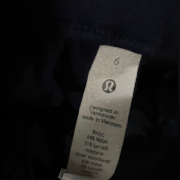 Lululemon Ready To Lulu - Picture 3 of 3
